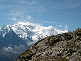320px-Mont_Blanc_and_Dome_du_Gouter.jpg